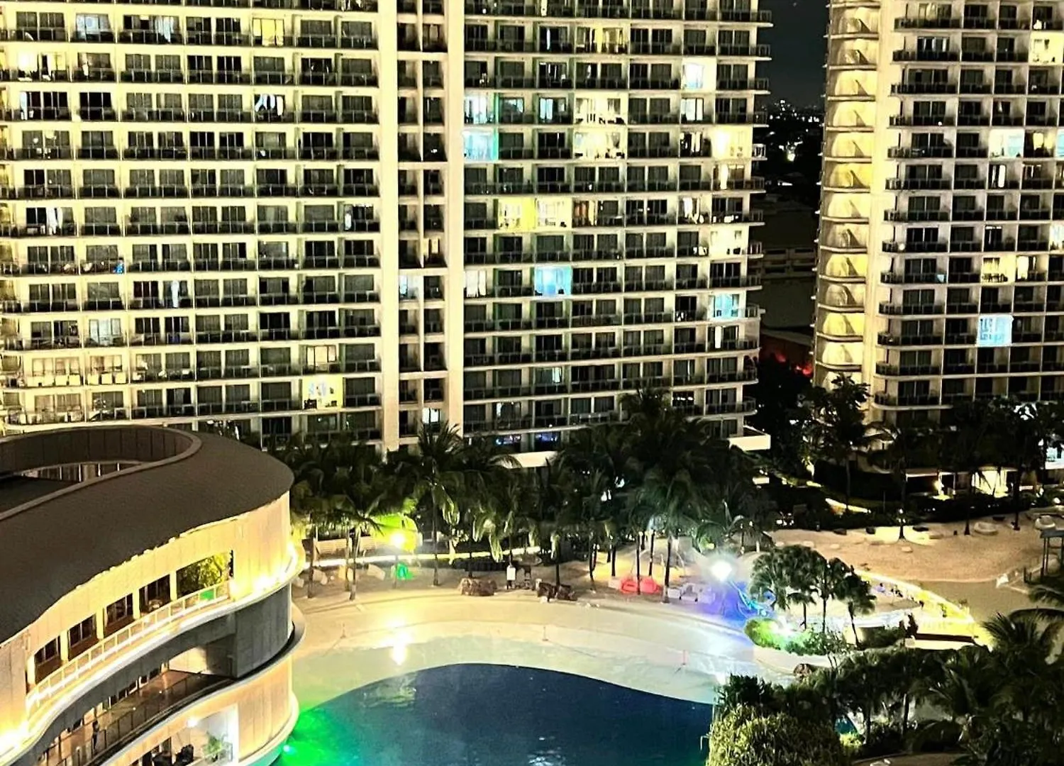 Yana'S Place - Azure Residences Paranaque City Hotel