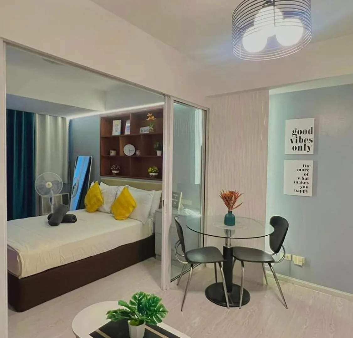 Hotel Yana'S Place - Azure Residences Paranaque City