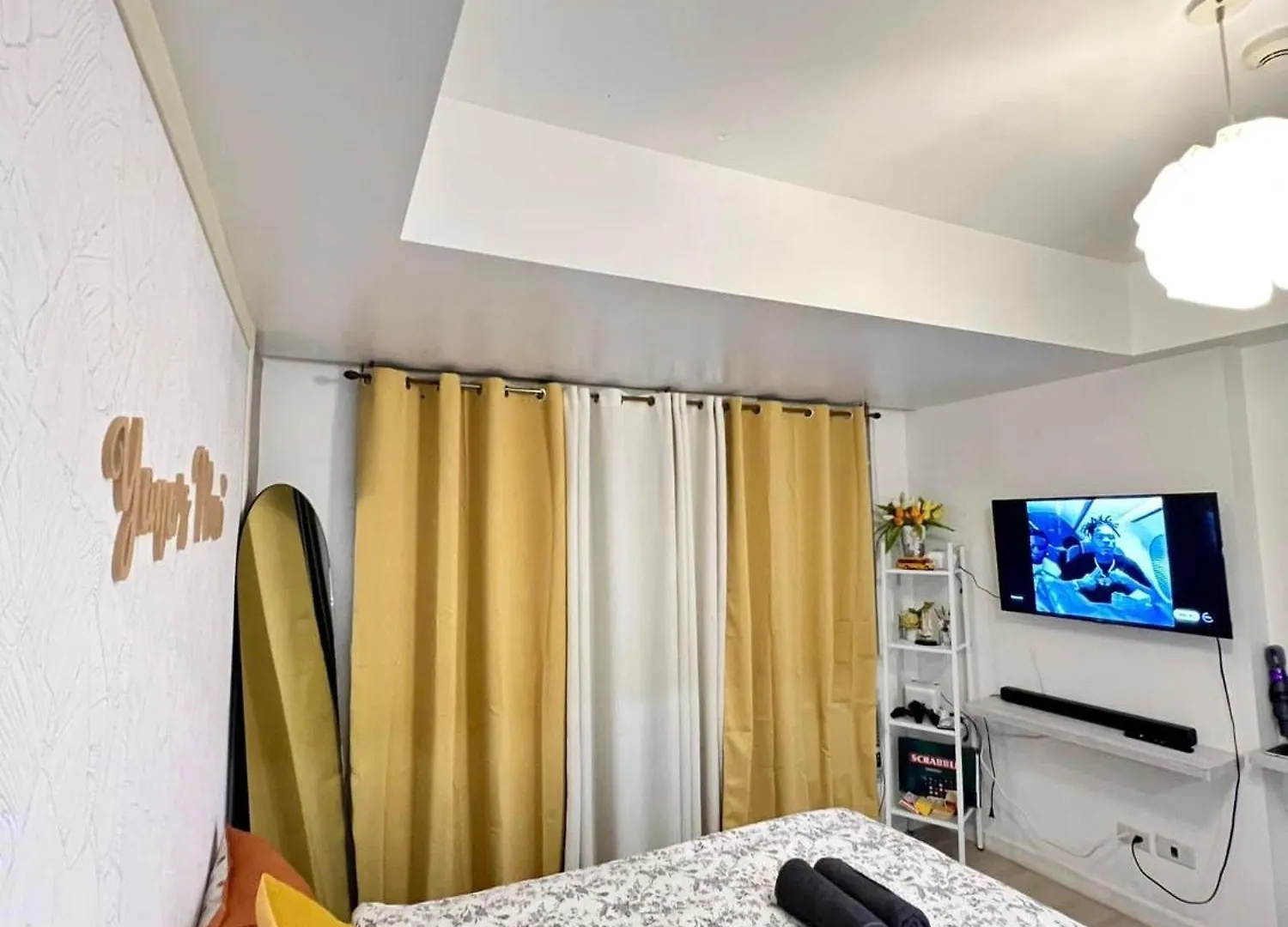 Yana'S Place - Azure Residences Paranaque City Philippines